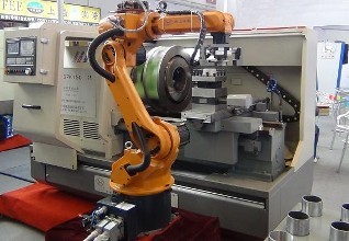 长沙铁航职业中等技术学校工业机器人技术
